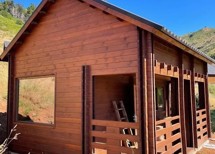 Mountain Eco Shelter 4 * פונשל