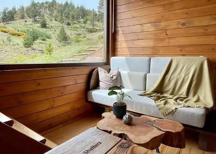 Mountain Eco Shelter 4 פונשל